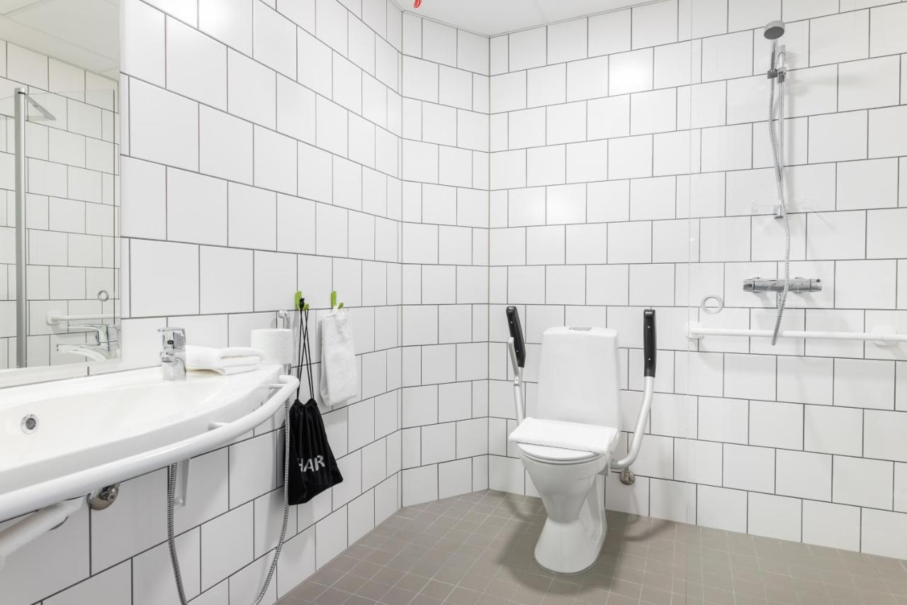 Greenstar Hotel Вааса Экстерьер фото