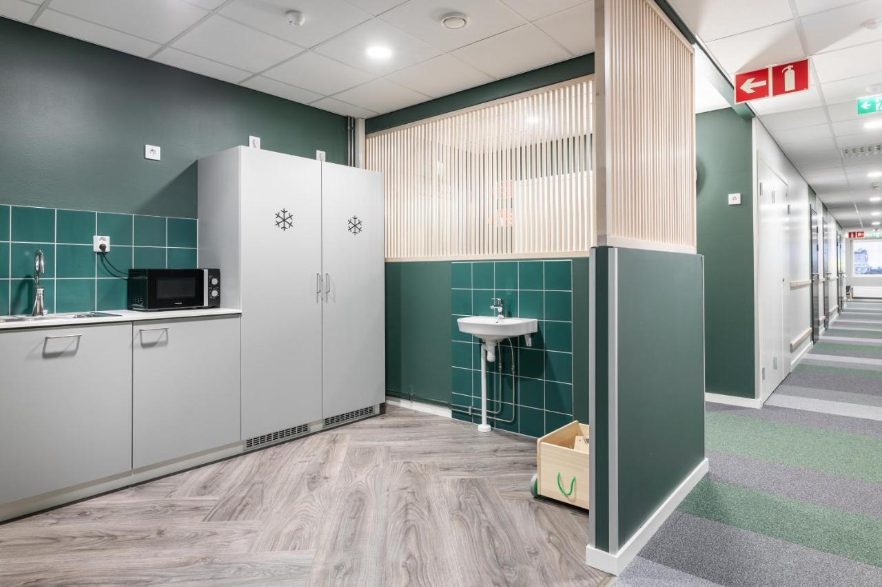 Greenstar Hotel Вааса Экстерьер фото