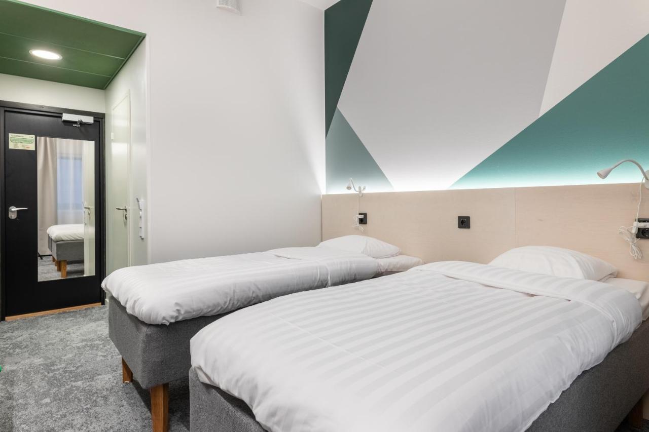 Greenstar Hotel Вааса Экстерьер фото